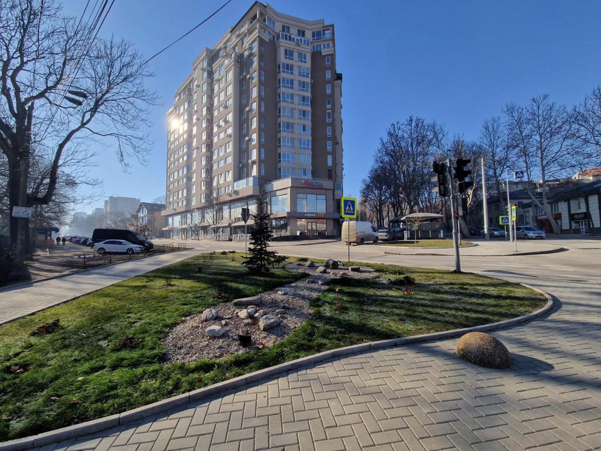 צ'יסינאו Dendrarium Park Apartment Deluxe מראה חיצוני תמונה