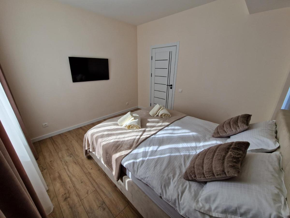 צ'יסינאו Dendrarium Park Apartment Deluxe מראה חיצוני תמונה