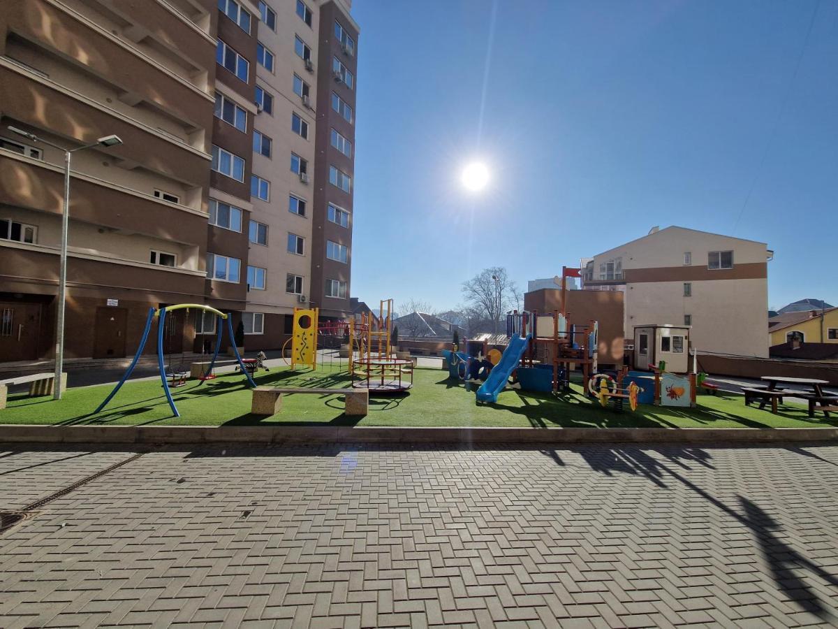 צ'יסינאו Dendrarium Park Apartment Deluxe מראה חיצוני תמונה